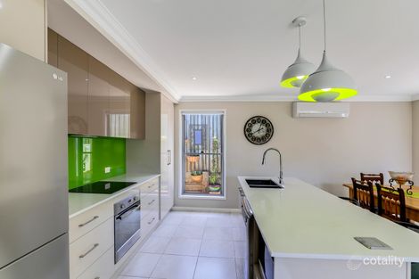 Property photo of 2/6 Trevean Drive Kleinton QLD 4352