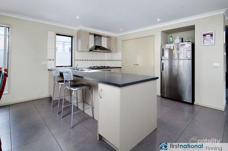 Property photo of 31 Archers Field Drive Cranbourne East VIC 3977