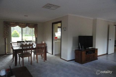 Property photo of 113 Sinclairs Road Strathfieldsaye VIC 3551