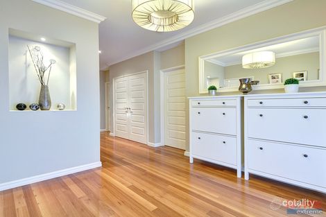 Property photo of 5 Dunedin Chase Hocking WA 6065