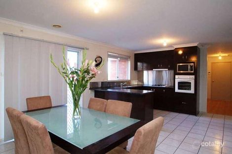 Property photo of 12 Stamford Court Broadmeadows VIC 3047