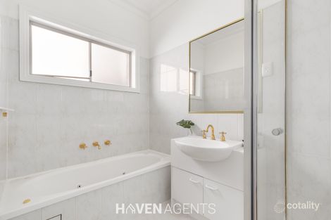 Property photo of 2/13 Ludbrook Avenue Caulfield South VIC 3162