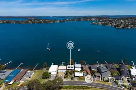 40 Sealand Rd, Fishing Point, NSW 2283