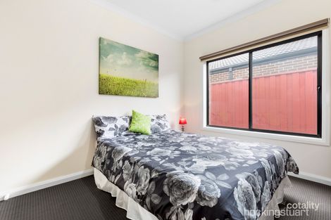 Property photo of 17 Stoke Circuit Wollert VIC 3750