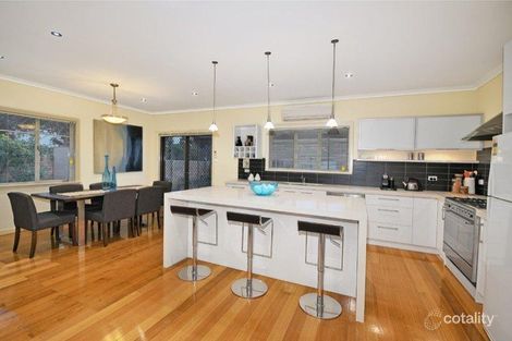 Property photo of 12 Winn Grove Fawkner VIC 3060
