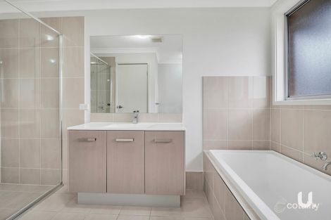 Property photo of 8 Freitas Road Edmondson Park NSW 2174