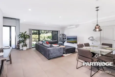 Property photo of 1/9-17 Windermere Avenue Northmead NSW 2152