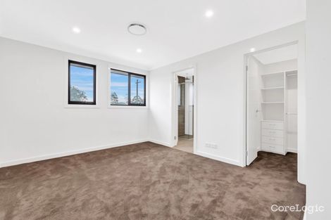 Property photo of 32 Bywaters Drive Catherine Field NSW 2557