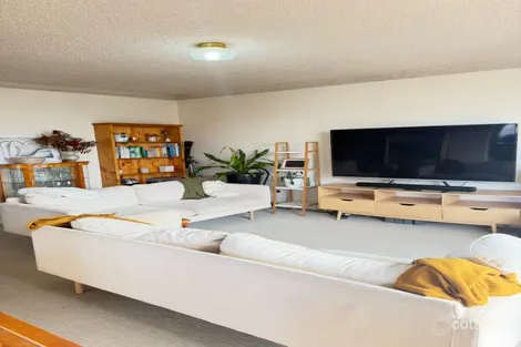 1/4 Surfside Dr, Port Kembla, NSW 2505