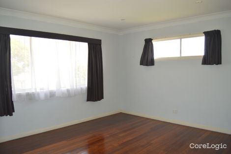 Property photo of 37 Cresthaven Drive Mansfield QLD 4122