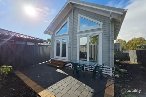 Property photo of 10 Becket Court Camillo WA 6111