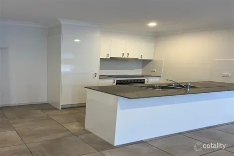 Property photo of 1 Hillsborough Place Pimpama QLD 4209