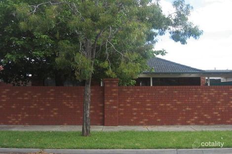 9 Middle St, Hadfield, VIC 3046