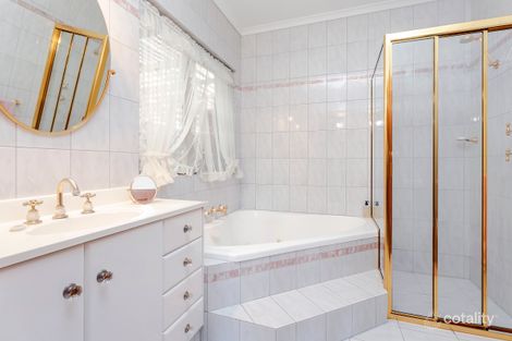 Property photo of 11 Siesta Court West Lakes SA 5021