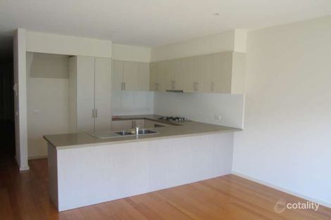 Property photo of 3/126-128 Glenlyon Road Brunswick VIC 3056