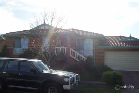 36 Sandalwood Dr, Narre Warren, VIC 3805