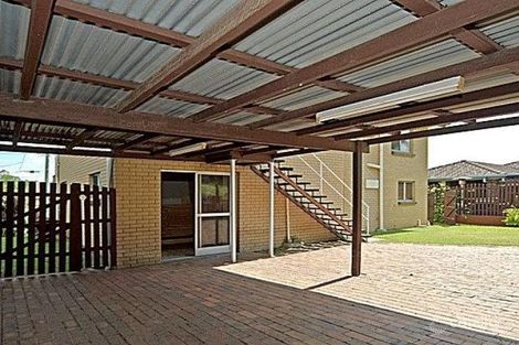 Property photo of 17 McKenzie Street Bundamba QLD 4304