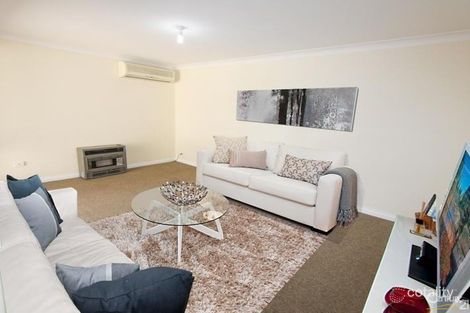 Property photo of 30 Sandy Lane Hackham SA 5163