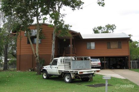 6 Chatswood Cres, Blackwater, QLD 4717