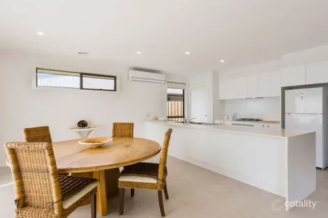 Property photo of 3/30A Point Road Crib Point VIC 3919