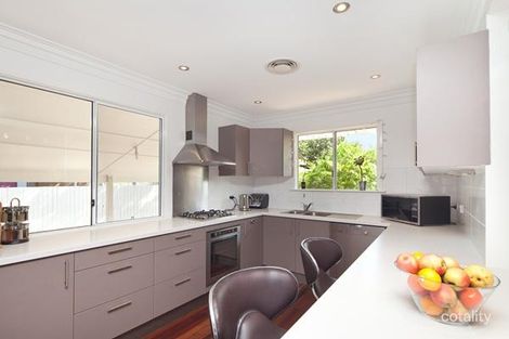 Property photo of 31 Aberfoyle Street Kenmore QLD 4069