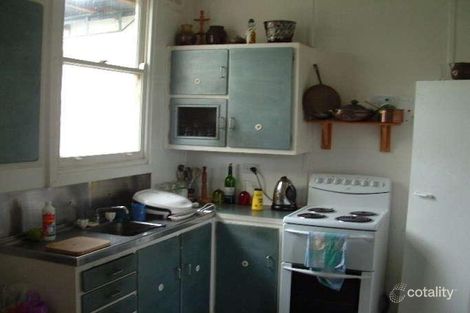 Property photo of 24 Westmacott Parade Bulli NSW 2516