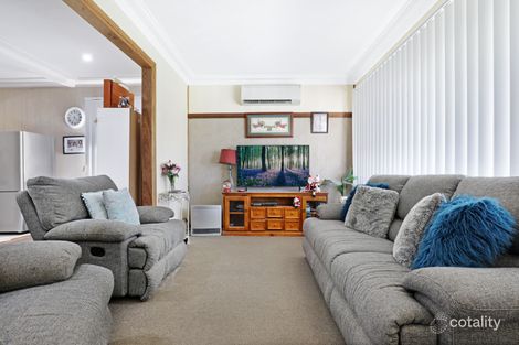 Property photo of 17 Cambridge Road Dapto NSW 2530