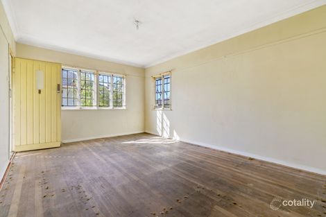 Property photo of 1104 Logan Road Holland Park West QLD 4121