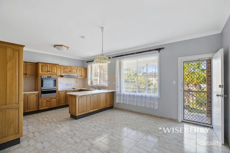 Property photo of 10 Yearnin Street Gwandalan NSW 2259