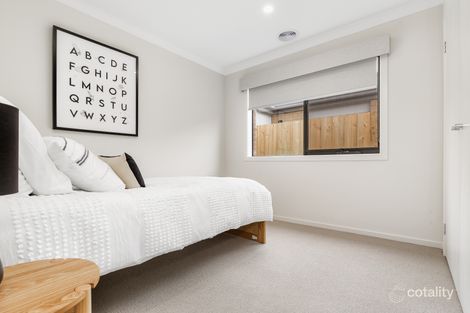 Property photo of 22 Blossom Street Officer VIC 3809