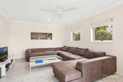 Property photo of 2/41 Fifth Avenue Palm Beach QLD 4221