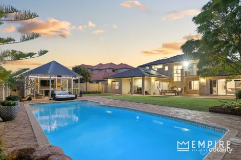 28 Longreach Pde, Coogee, WA 6166