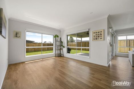 Property photo of 5 Staunton Avenue Highfields QLD 4352