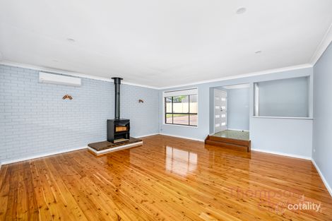 Property photo of 13 Geddes Close Thornton NSW 2322