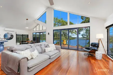 Property photo of 8 Fishermans Parade Daleys Point NSW 2257