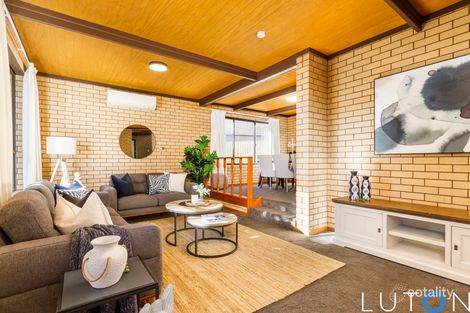 Property photo of 20 Appel Crescent Fadden ACT 2904
