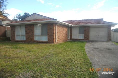 20 Anthony Dr, Rosemeadow, NSW 2560