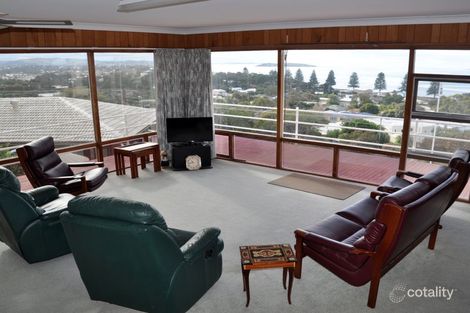 Property photo of 1 Kirby Street Encounter Bay SA 5211