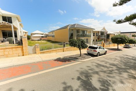 Property photo of 11 Salford Promenade Mindarie WA 6030