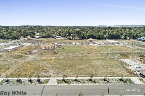 Property photo of 50 Greenfields Boulevard Romsey VIC 3434