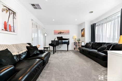 Property photo of 6 Oliver Court Narre Warren South VIC 3805