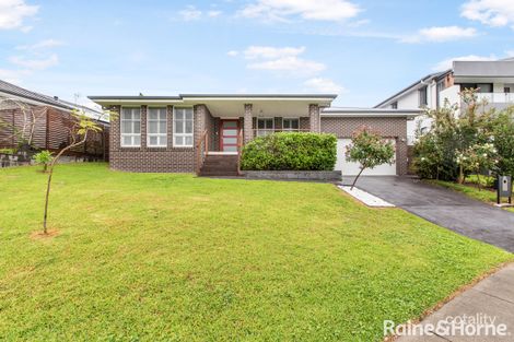 74 Brookfield Ave, Fletcher, NSW 2287