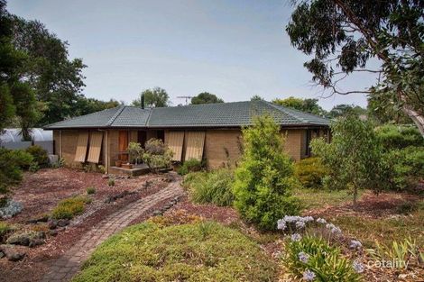 27 Worcester Rd, Gisborne, VIC 3437