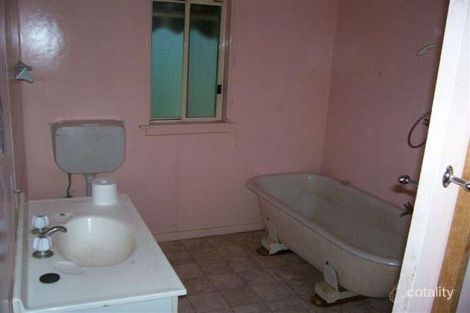 Property photo of 17 Warrior Street Wee Waa NSW 2388
