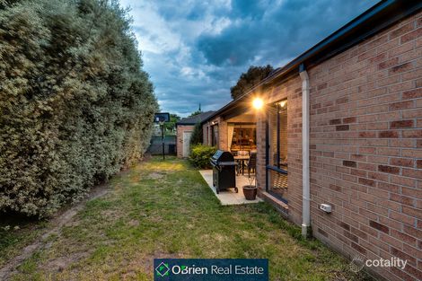 Property photo of 23 Riviera Drive Berwick VIC 3806