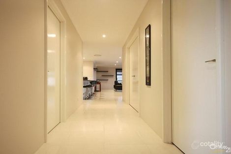 Property photo of 10 Libra Way Australind WA 6233