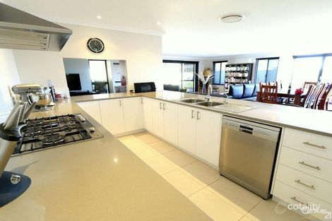 Property photo of 10 Libra Way Australind WA 6233