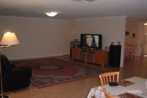 Property photo of 12 Teakwood Loop Thornlie WA 6108