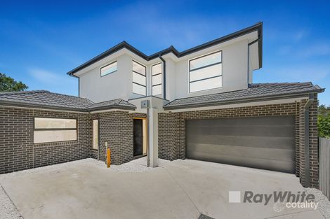 Property photo of 2/6 Scotsburn Way Endeavour Hills VIC 3802