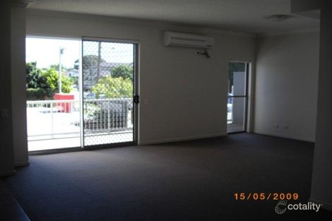 Property photo of 23/12-18 Bayview Street Runaway Bay QLD 4216